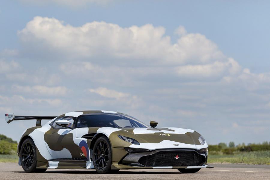  Aston Martin Vulcan AMR Pro Gumball 3000 2019 года  (фото 6 из 6)